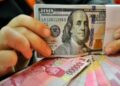 Rupiah Makin Jatuh,  Kini Rp15.193 Per Dolar AS