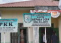 Kepala Desa Malasori Sari Tua Siregar menjelaskan bahwa pelaksanaan pembangunan jalan desa dengan paving block bersumber dari Dana Desa (DD) tahun 2022 sebesar Rp181.133.550, terlaksana sebelum ia menjabat. Pengerjaan itu sudah selesai saat Sarja Purba masih menjabat Kepala Desa Malasori.