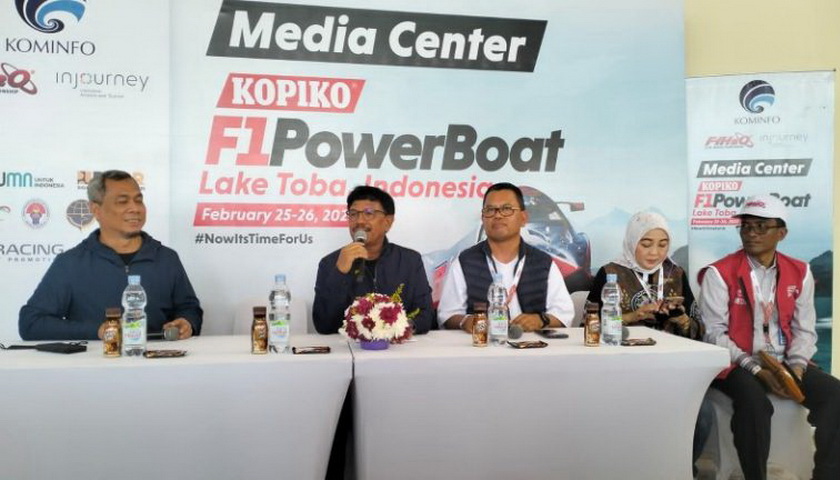 Menteri Komunikasi dan Informatika (Menkominfo) RI Johnny Gerard Plate meminta kepada media agar memberikan pemberitaan positif tentang keindahan Danau Toba. Agar event F1 Powerboat Lake Toba dapat menjangkau 180 juta viewers internasional.