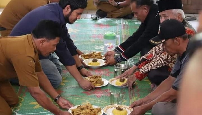 Pemkab Pakpak Bharat melalui PT PLN (Persero Tbk) akan mempercepat pemanfaatan air untuk sumber daya PLTA (Pembangkit Listrik Tenaga Air).