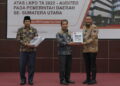Dalam rangka memenuhi amanat Undang-Undang Nomor 15 Tahun 2004 tentang Pemeriksaan Pengelolaan dan Tanggung Jawab Keuangan Negara, BPK Perwakilan Provinsi Sumatera Utara menyerahkan Laporan Hasil Pemeriksaan (LHP) atas Laporan Keuangan Pemerintah Kabupaten Pakpak Bharat, di Gedung Auditorium kantor BPK Perwakilan Provinsi Sumatera Utara,Medan, Jumat (12/5/2023).