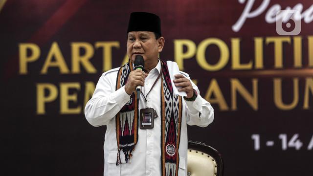Nama Ketum Partai Gerindra Prabowo Subianto, kembali 'moncer' di lembaga survei. Terbaru, Menteri Pertahanan RI tersebut jadi pemuncak pada survei Indikator Politik Indonesia mengenai capres pilihan masyarakat Indonesia.