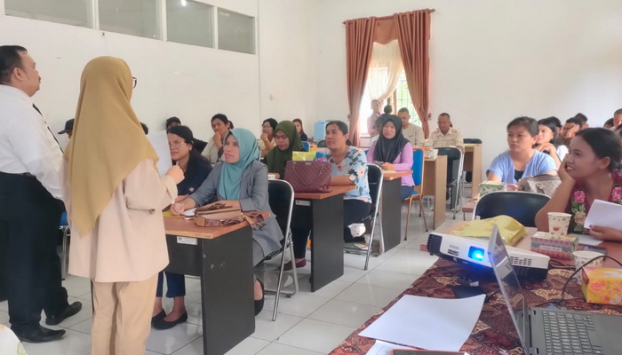 Pemerintah Kabupaten Pakpak Bharat melalui Dinas Sosial melaksanakan Pelatihan Peningkatan Produktivitas dan Pengukuran Produktivitas Perusahaan di Kabupaten Pakpak Bharat.