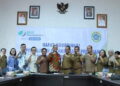 Visi utama dari Pemerintah Kabupaten Pakpak Bharat adalah tercapainya kesejahteraan rakyat.