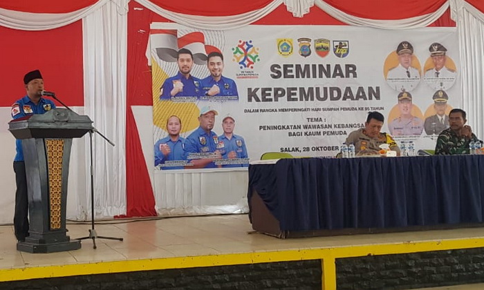 DPD Komite Nasional Pemuda Indonesia (KNPI) Pakpak Bharat menggelar seminar kepemudaan dengan mengangkat tema 'Peningkatan Wawasan Kebangsaan Bagi Kaum Pemuda'.