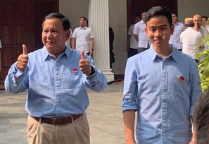 Tim Pemenangan Persaudaraan 98 Optimis raih 5 juta suara untuk memenangkan Prabowo Subianto – Gibran Rakabuming Raka pada 14 Februari 2024 medatang.