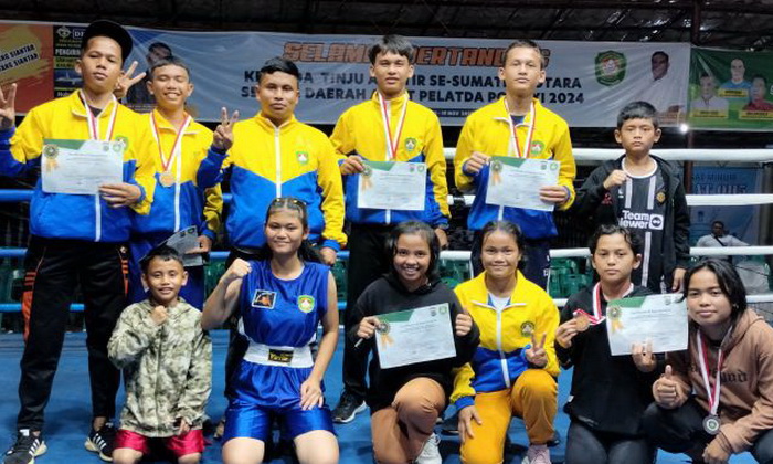 Kontingen Tinju Pakpak Bharat meraih sukses besar di Kejuaran Tinju Amatir Tingkat Sumatera Utara di Kota Pematang Siantar.