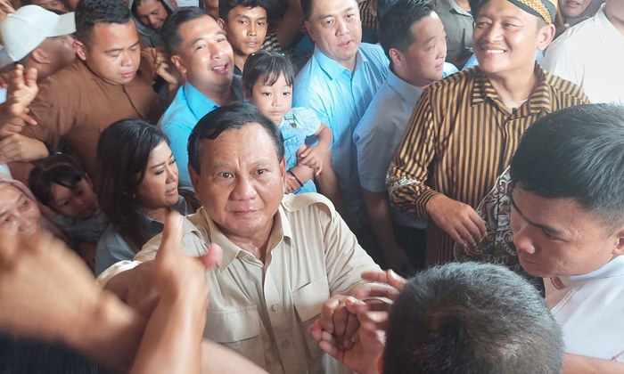 Kampanye Pertemuan Tertutup Calon Presiden Nomor Urut 2 Prabowo Subianto sukses besar. Ada 50.000 orang lebh simpatisan hadir memenuhi Gedung Serbaguna Pemprov. Sumatera Utara, Jalan William Iskandar, Pancing, Deli Serdang, Sabtu (13/1/2024).