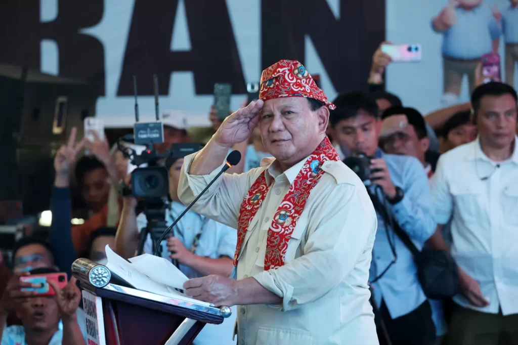 Besok, Menhan RI Prabowo Subianto akan membahas isu kebangsaan dengan para pimpinan gereja di DKI, Banten, dan Jabar. Untuk itu, Prabowo akan mengunjungi Kantor PGI Pusat, Jumat (19/1/2024).