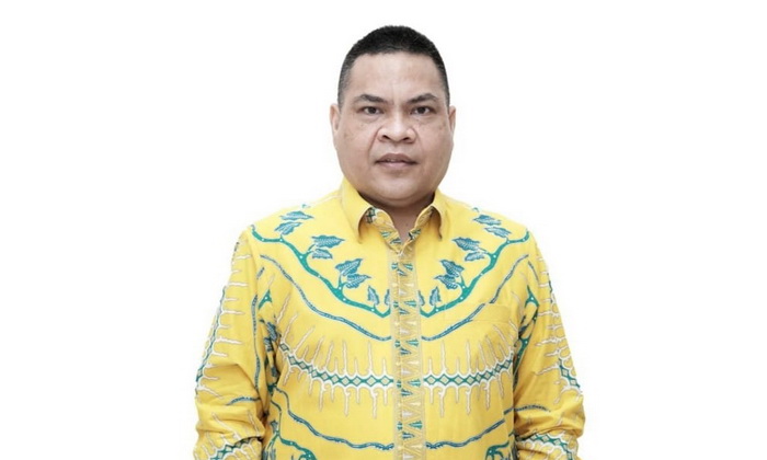 Mahkamah Konstitusi mengeluarkan putusan tentang jabatan Jaksa Agung diangkat dan diberhentikan oleh Presiden, yang menjadi hak preogratif kepala negara.