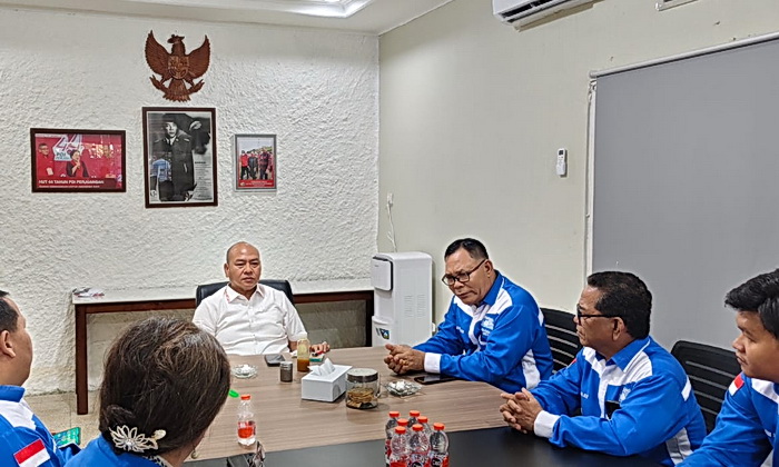 Sebanyak 15 pendeta tergabung pada Bamagnas Kota Medan, dikomandoi Pdt Antoni Silaban MTh, mendoakan Dr Nikson Nababan menjadi calon Gubernur Sumut Tahun 2024.