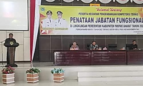 Bupati Pakpak Bharat Franc Bernhard Tumanggor mengatakan, masa sekarang ini perlu aparatur yang selalu siap dan tangkas guna menjawab kebutuhan organisasi yang kian berkembang dinamis mengikuti trend pelayanan publik yang semakin maju.