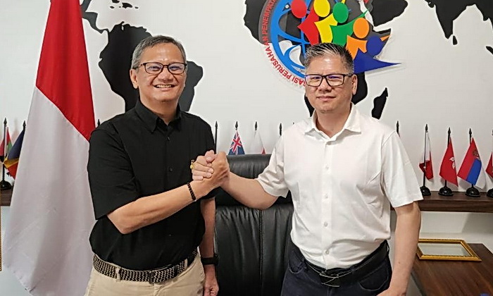 RS Prima Husada Cipta Medan menandatangani MoU dengan Organisasi Perusahaan Penempatan Tenaga Kerja Indonesia (Aspataki) terkait kerja sama pemeriksaan calon pekerja migran ke Malaysia, Rabu (12/6/2024).