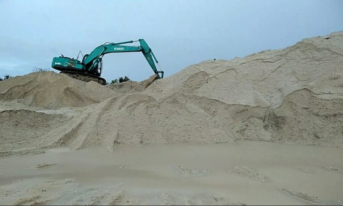 Pasca-ditetapkan sebagai tersangka seorang dengan jabatan direktur dan beberapa orang lainnya dalam proses hukum sebagai tindak lanjut Laporan Pengaduan Sunani terhadap PT Jui Shin Indonesia dan PT BUMI milik Chang Jui Fang, sesuai STTLP Nomor LP/B/8#/I/2024/Polda Sumut, dugaan bermainnya komplotan mafia hukum semakin tercium.