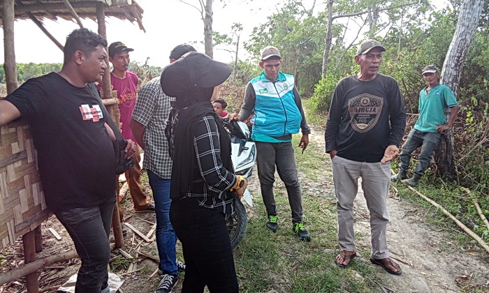 Lahan Syamsuri di Bagan Serdang diserobot oleh Kepala Desa (Kades) Sei Tuan Parningotan Marbun dan jajarannya di Kecamatan Pantai Labu, Deliserdang, Sumut, Selasa (18/03/2025).