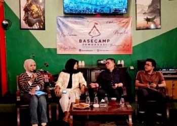 Pemerintah Diminta Memperhatikan Guru Honorer