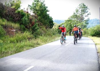 Sukses Gelar SAfest 2026, Bupati JTP Hutabarat Serius Kembangkang Pariwisata Pulau Sibandang-Muara