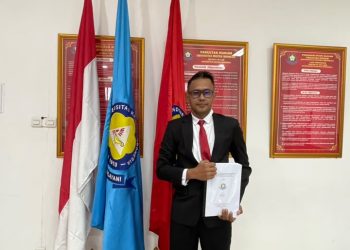 Ini Dia Riki Handoyo, SH. MH, ASN Non Jaksa Yang Terus Kembangkan Kompetensi Diri (judul besar)Dinyatakan Lulus Sidang Tesis Pascasarjana UKI (judul kecil)