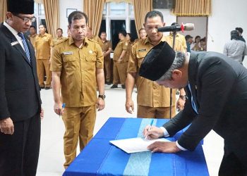 Perkuat Kinerja Perangkat Daerah, Pemkab Taput Lantik 17 Pejabat Administrator
