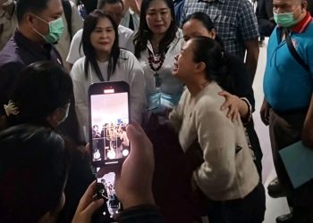 Tangis Wali Murid di Hadapan Kepala BGN: “Seandainya Bapak di Posisi Kami”