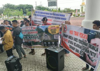 Warga Desa Perkebunan Suka Raja Tuntun Tranparan Angaran Desa