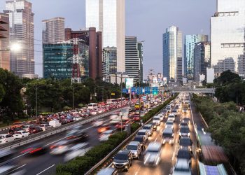 Prospek Ekonomi Dunia Belum Jelas Karena Perang Teluk