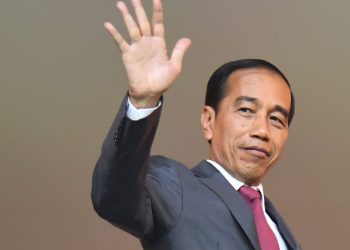 Ada Dua Bentuk Pemalsuan, Guru Besar UGM Tantang Pembuktian Tuduhan Ijazah Jokowi