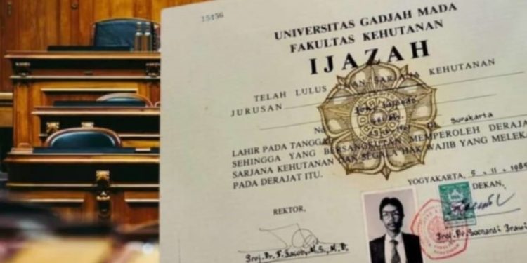 Jadwal Sidang 6 Agustus, Jaksa Disebut Terbebani Pembuktian Ijazah Jokowi