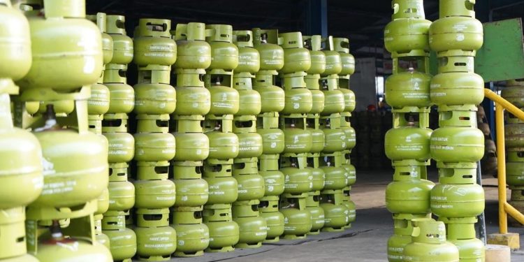 Pedagang Kecil Resah, Penjualan LPG 3 Kg Akan Dibatasi Berdasarkan Desil…?