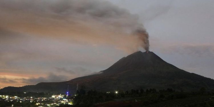 Dosen UGM Ungkap Fakta Penting Terkait Erupsi Gunung Sinabung