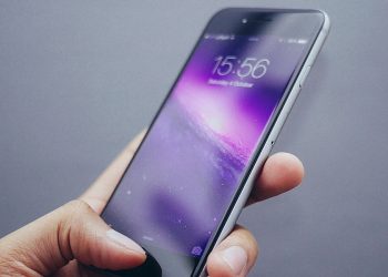 Puluhan Juta WNI Bakal Dapat HP Gratis Berisi Rekening Digital dan Rp50 Ribu