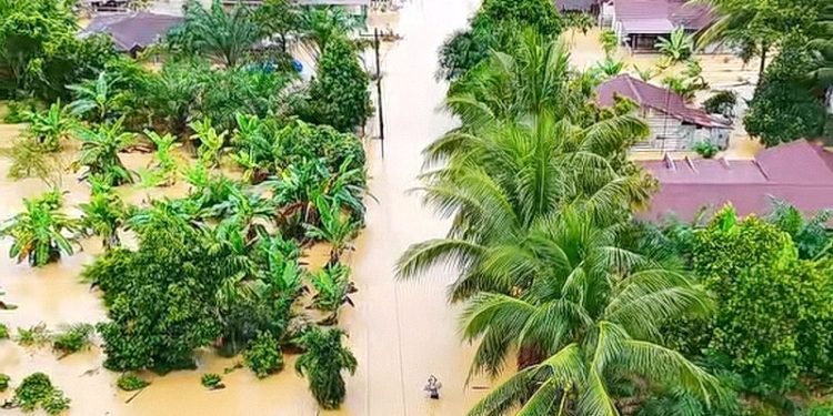 Kecamatan Besitang ‘Dihantui’ Banjir, Pagi ini Ketinggian Air di Beberapa Desa Naik 40-50 Cm
