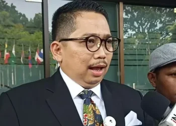 Mahkamah Konstitusi Seharusnya Menolak Gugatan Ijazah Gibran