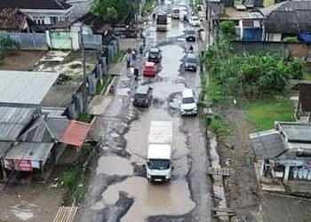 Jalan Rusak Nambah Rejo – Lampung, Siapa yang Bertanggung Jawab?