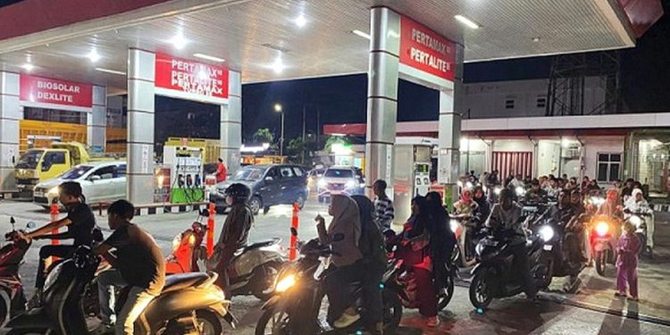 Ombudsman Investigasi Kelangkaan BBM pada 11 Provinsi di Indonesia