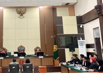 Sidang Ijazah Jokowi di PN Jaktim Memanas, Refly Harun Terpancing Emosi