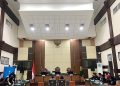 Video Saat Roy Suryo Tuding Ijazah Jokowi Palsu Ditampilkan di PN Jaktim
